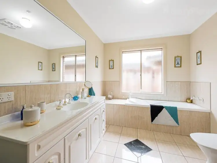 Third view of Homely unit listing, 2/171 Dorset Road, Boronia VIC 3155