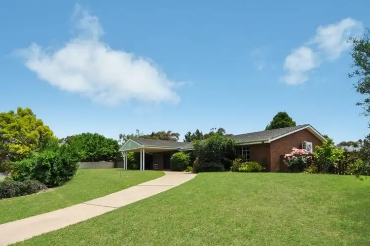 5 Elphinstone Place, Windradyne NSW 2795