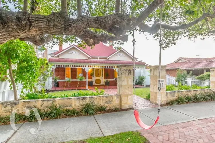 11 Barrett Street, Wembley WA 6014