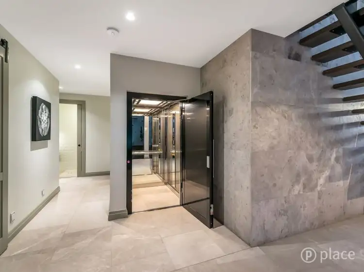 Third view of Homely house listing, 7 Wentworth Parade, Balmoral QLD 4171