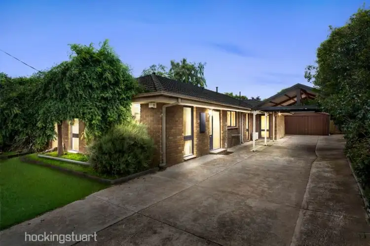 4 Henty Street, Melton South VIC 3338