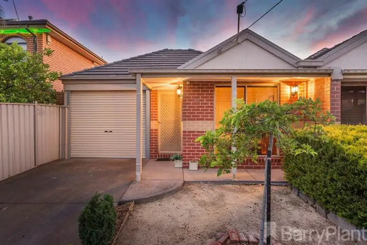 22 Roach Drive, Altona Meadows VIC 3028