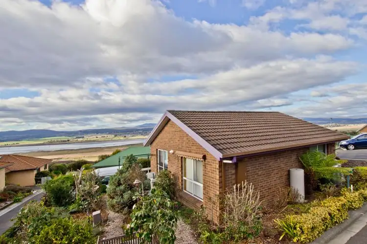 17 Winifred Circle, Riverside TAS 7250