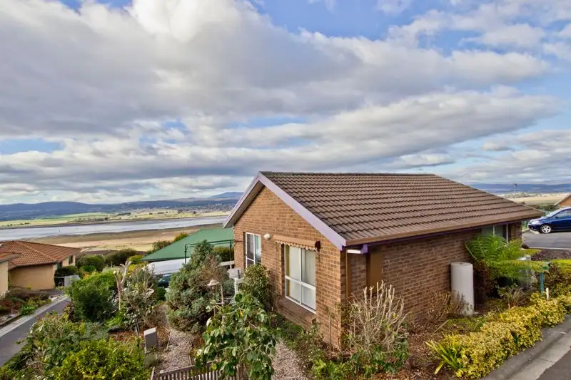 Main view of Homely unit listing, 17 Winifred Circle, Riverside TAS 7250