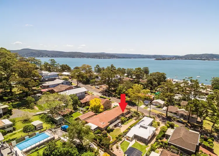 Second view of Homely house listing, 1/52 The Corso, Saratoga NSW 2251