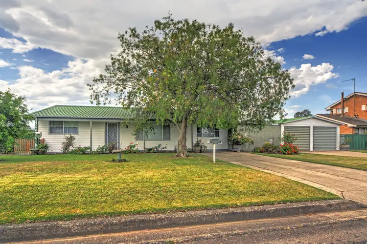 3 Bindaree Place, Greenwell Point NSW 2540