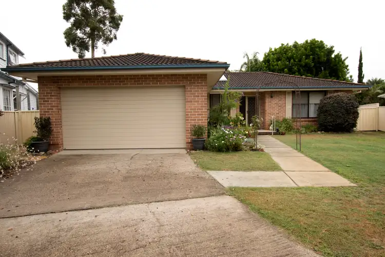 24 Susella Cres, Tuncurry NSW 2428