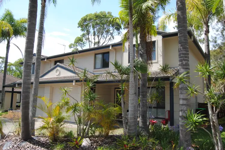 15/2 James Foster Drive, Black Head NSW 2430