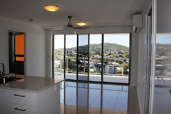 40 Mascar Street
