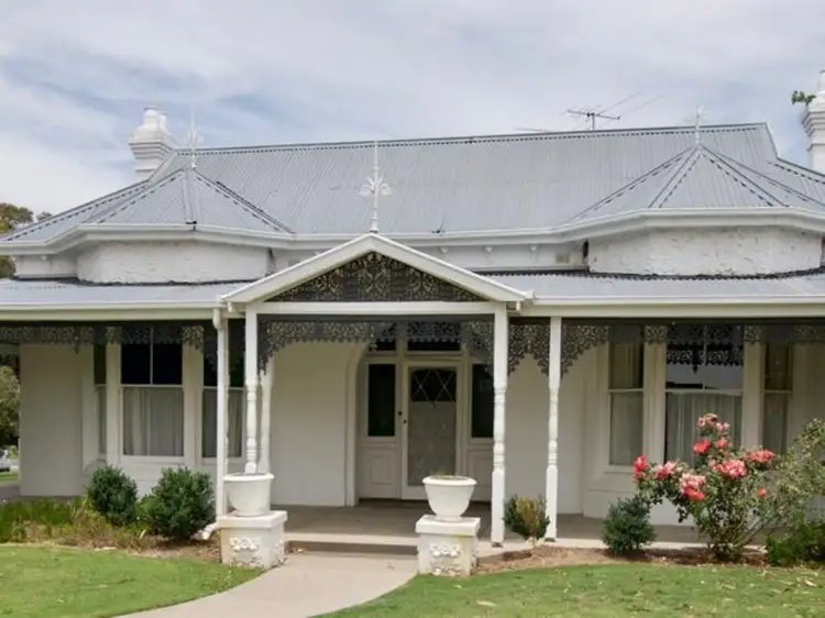 Main view of Homely house listing, 10 Harrison Street, Wangaratta VIC 3677