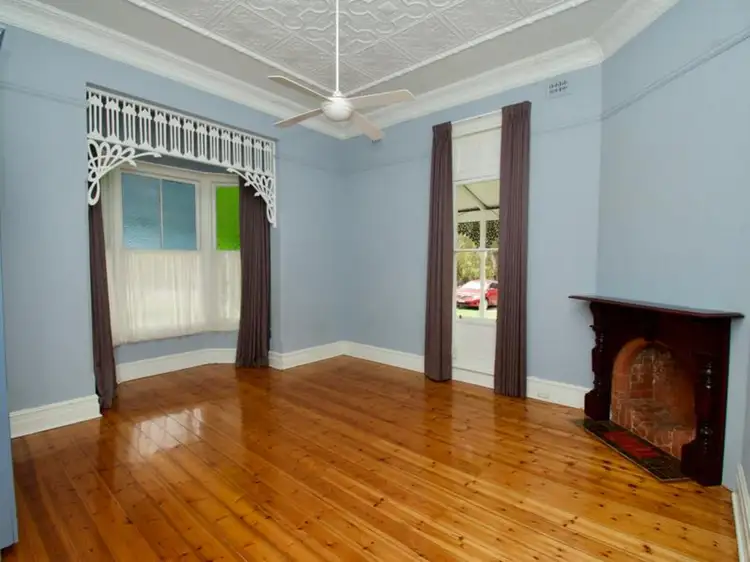 Second view of Homely house listing, 10 Harrison Street, Wangaratta VIC 3677