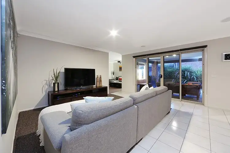 Sixth view of Homely house listing, 19 Paringa Drive, Ferntree Gully VIC 3156