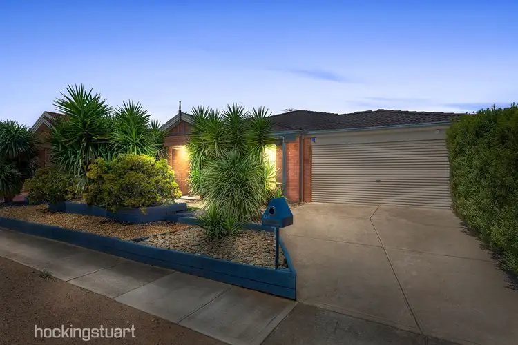104 Westlake Drive, Melton West VIC 3337