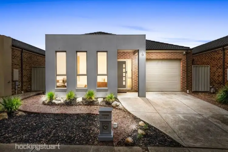 19 Glencoe Street, Kurunjang VIC 3337