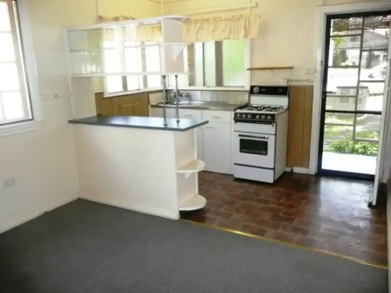 Main view of Homely apartment listing, 2/24 Fisher Street, East Brisbane QLD 4169