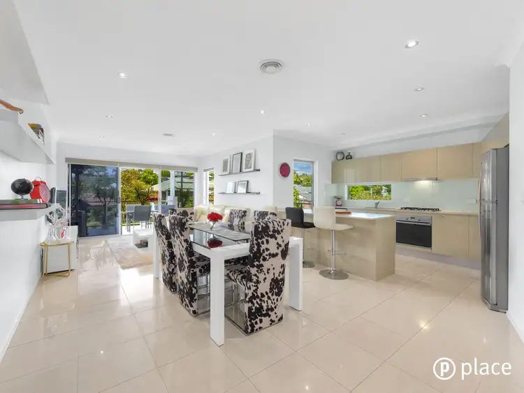 27/29 Alpha Street, Taringa QLD 4068