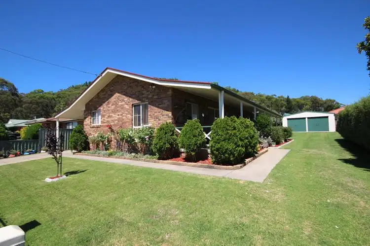 16 Alice Street, Stanthorpe QLD 4380