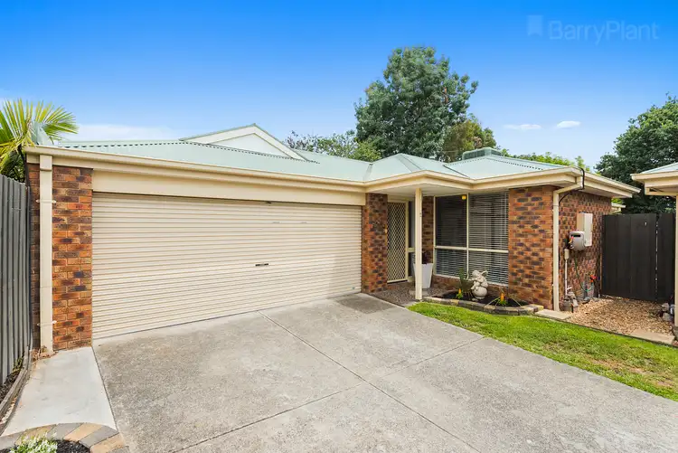 Main view of Homely unit listing, 2/14 Commercial Road, Ferntree Gully VIC 3156