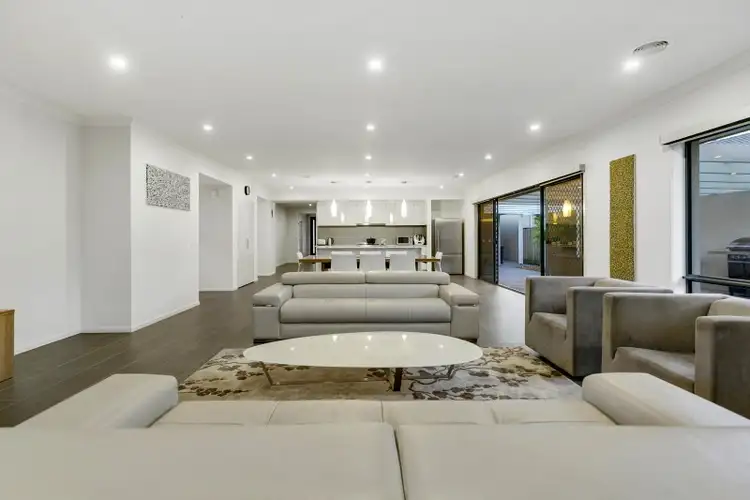 Fifth view of Homely house listing, 233 Sandhurst Boulevard, Sandhurst VIC 3977