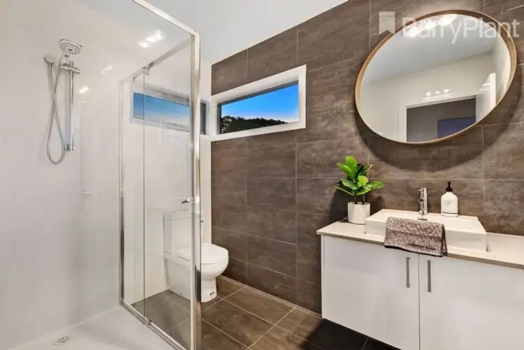 Sixth view of Homely house listing, 1/20 Primula Avenue, Brooklyn VIC 3012