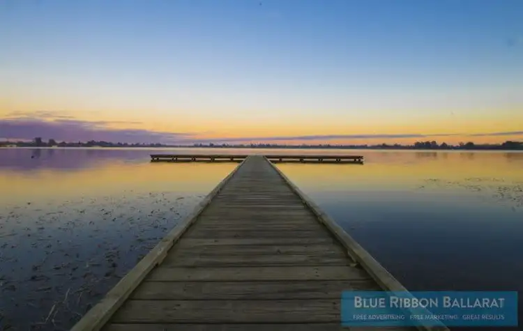 124 Burnbank Street, Lake Wendouree VIC 3350