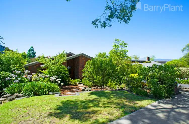 9 Ajax Drive, Wheelers Hill VIC 3150