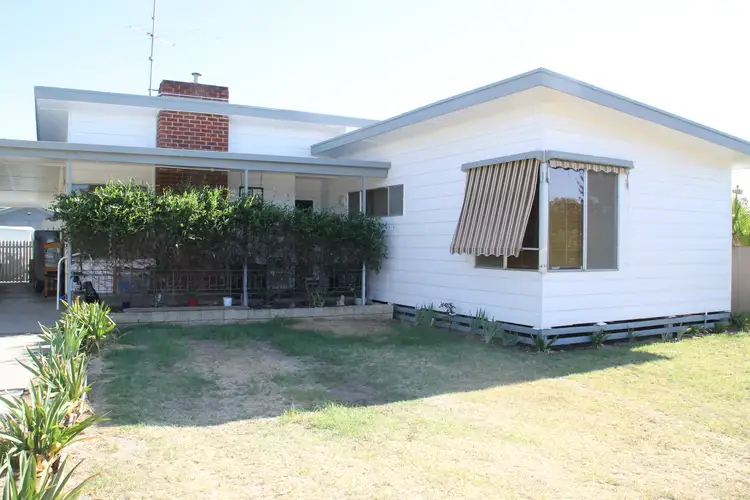 77 Williams Road, Wangaratta VIC 3677