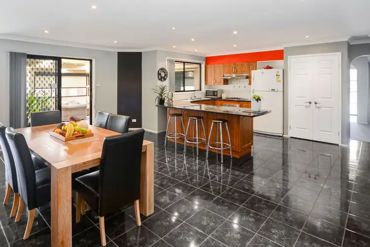19 Burradoo Crescent, Nowra NSW 2541