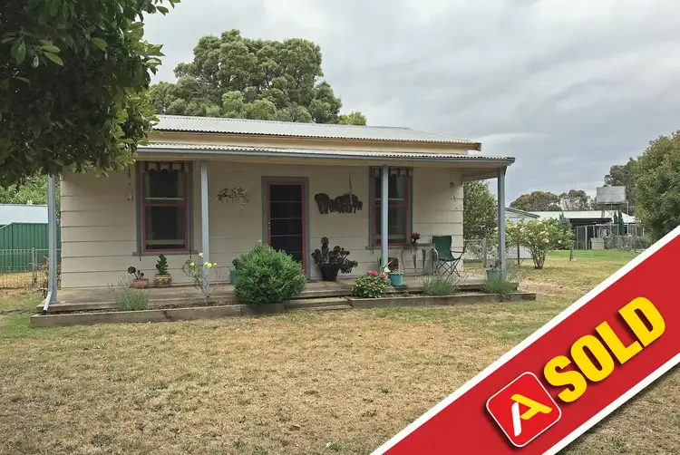 20 Lindsay Road, Dartmoor VIC 3304