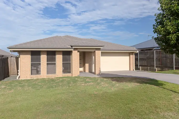 4 Dianella Way, Aberglasslyn NSW 2320