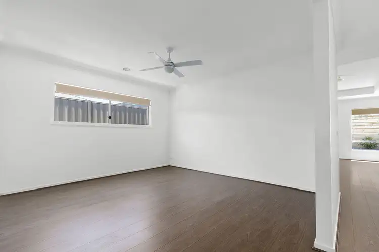 Sixth view of Homely house listing, 7 Albert Circuit, Pakenham VIC 3810