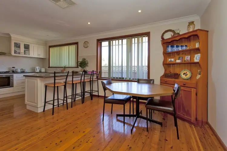 Third view of Homely townhouse listing, 1/1059 Calimo Street, North Albury NSW 2640