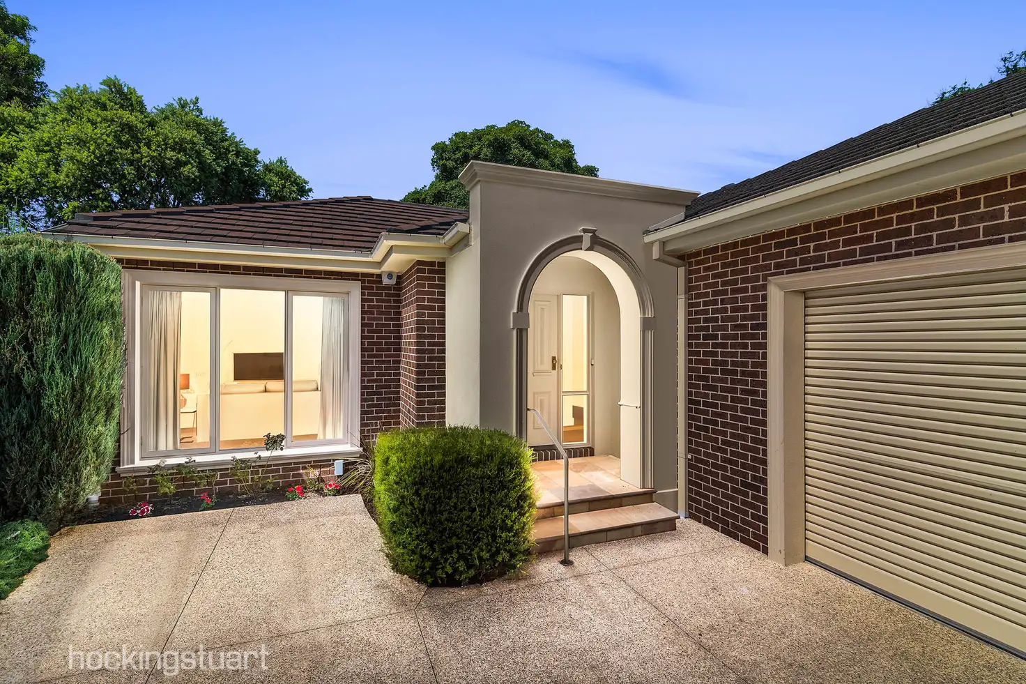 Main view of Homely villa listing, 2/34 Winbourne Road, Mount Waverley VIC 3149