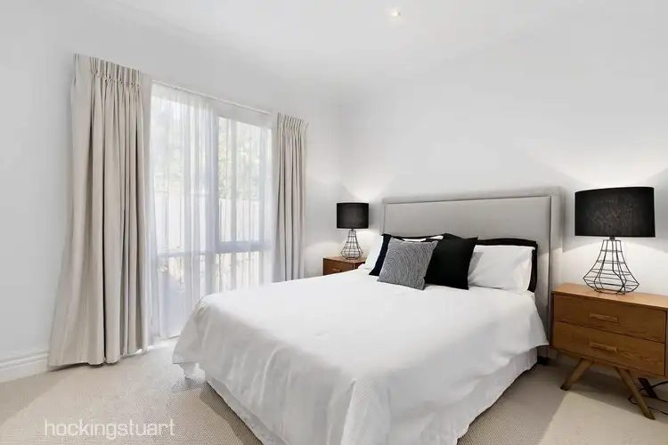 Sixth view of Homely villa listing, 2/34 Winbourne Road, Mount Waverley VIC 3149