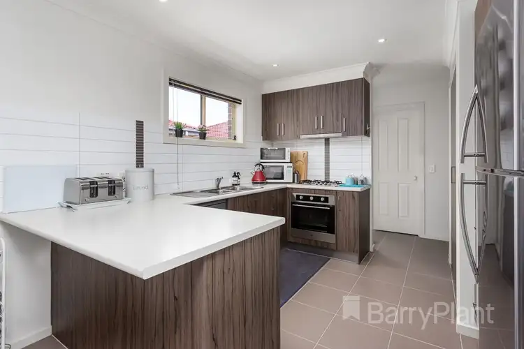 Third view of Homely house listing, 2/9 Hammond Court, Altona Meadows VIC 3028