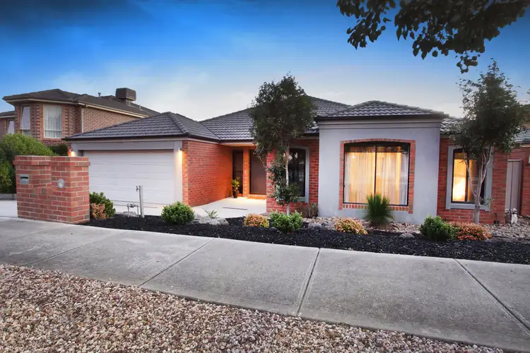 21 Threadneedle Street (Cambridge Gardens), Attwood VIC 3049