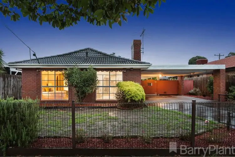 4 Hoddle Way, Altona Meadows VIC 3028