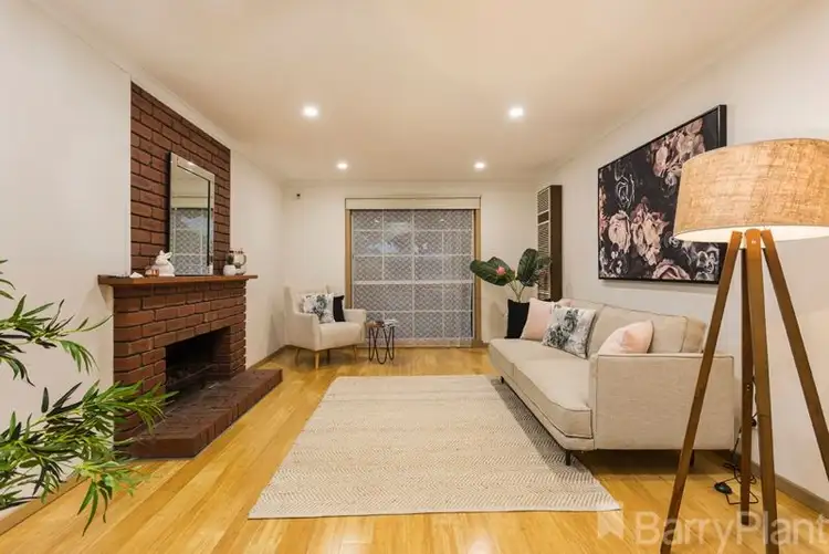 Second view of Homely house listing, 4 Hoddle Way, Altona Meadows VIC 3028