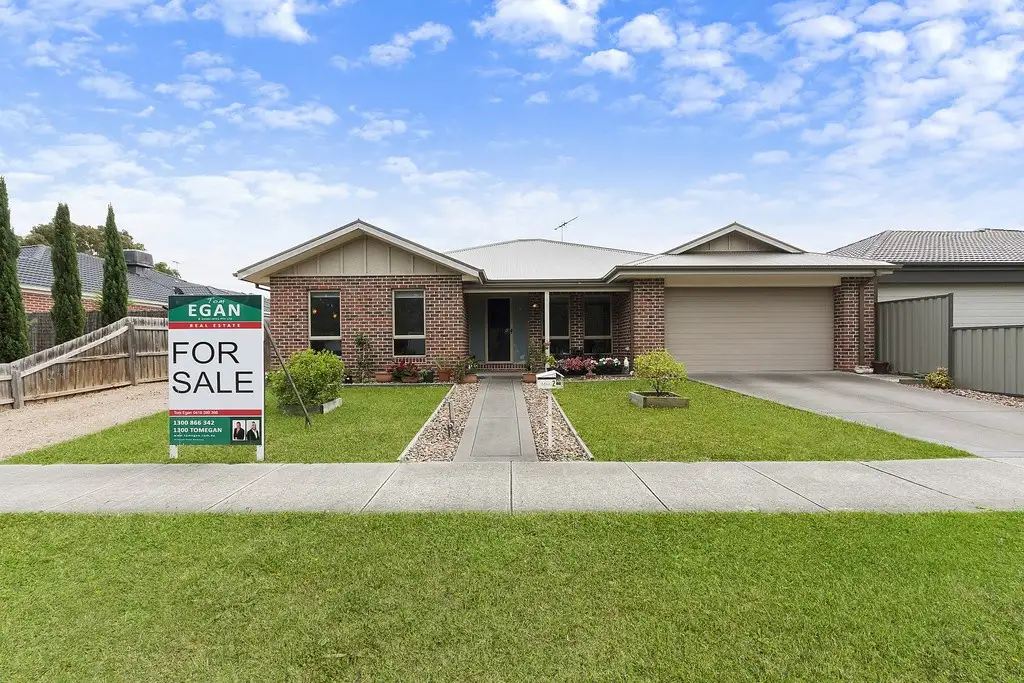 Main view of Homely house listing, 2 Ovens Circuit, Whittlesea VIC 3757