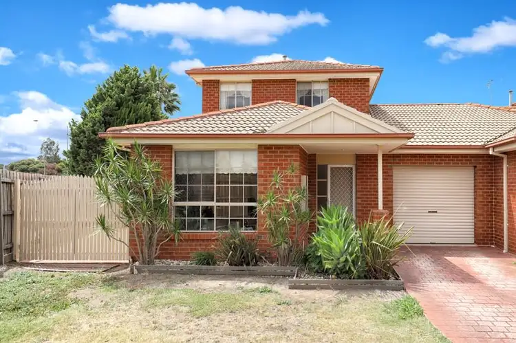 Main view of Homely unit listing, 4/10 Brechin Court, Greenvale VIC 3059