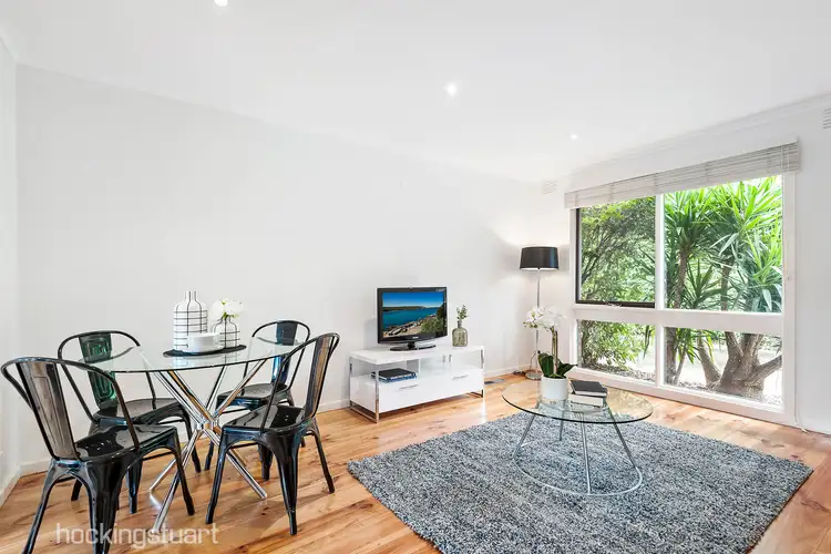 2/4 Peace Street, Glen Iris VIC 3146