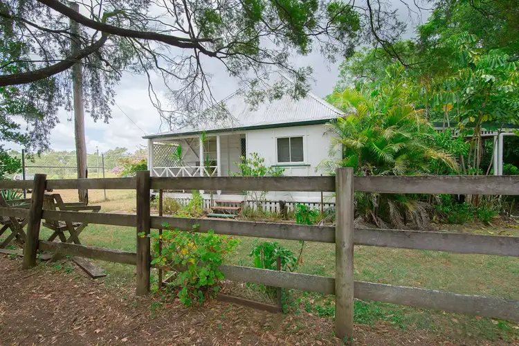 5 Lobb Street, Churchill QLD 4305