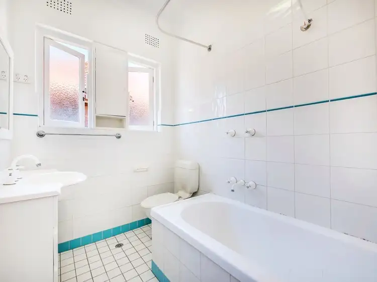 Fourth view of Homely unit listing, 4/5 Henry Street, Queens Park NSW 2022