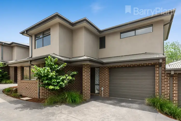 Main view of Homely unit listing, 2/27 Cave Hill Road, Lilydale VIC 3140