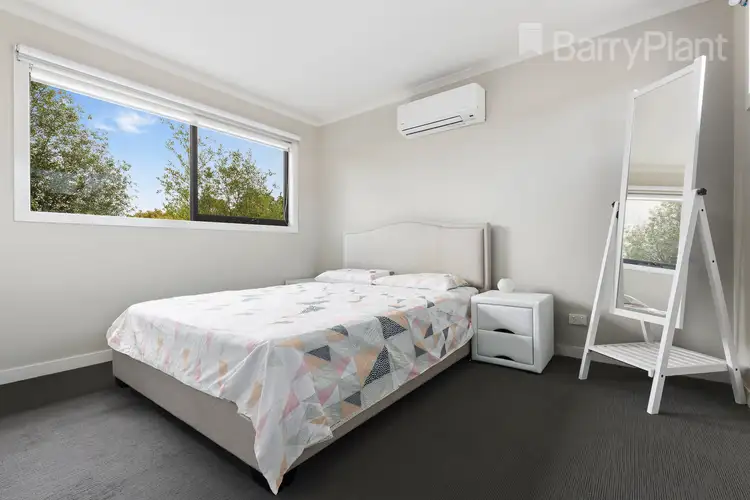 Fourth view of Homely unit listing, 2/27 Cave Hill Road, Lilydale VIC 3140