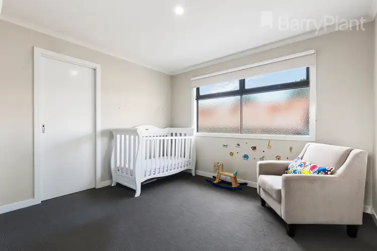 Sixth view of Homely unit listing, 2/27 Cave Hill Road, Lilydale VIC 3140