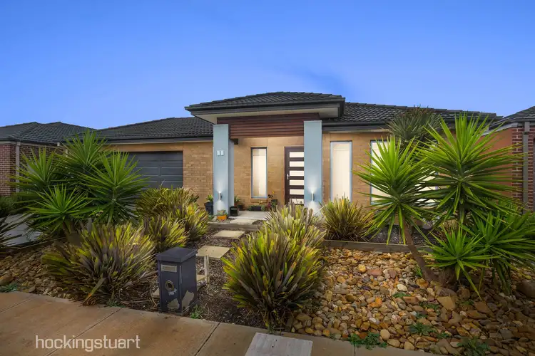 32 Leyana Crescent, Brookfield VIC 3338