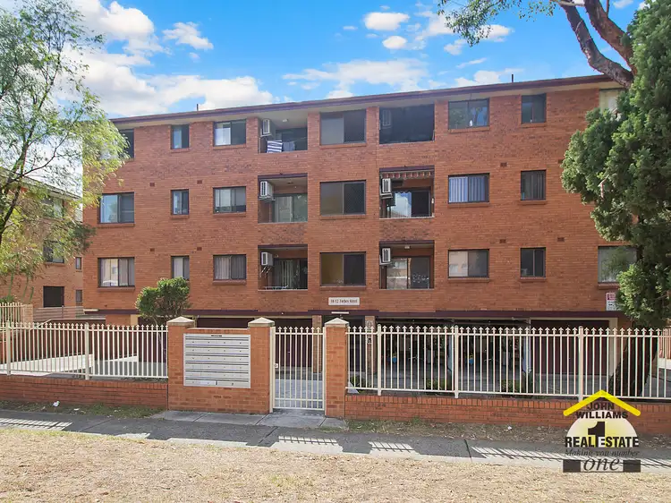 14/10-12 Forbes Street, Warwick Farm NSW 2170
