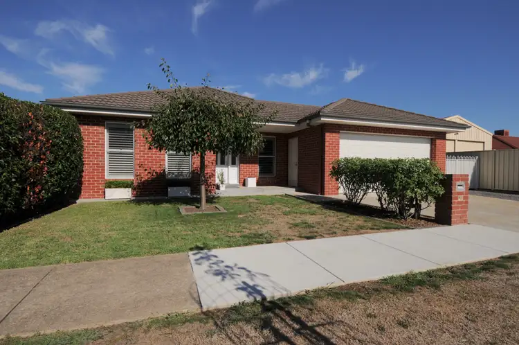 Main view of Homely house listing, 2 Milnes Creek Drive, Wangaratta VIC 3677