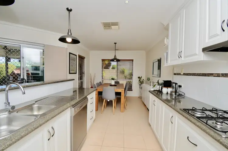 Fifth view of Homely house listing, 2 Milnes Creek Drive, Wangaratta VIC 3677